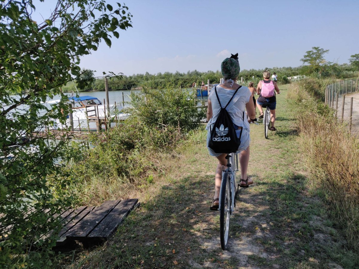 Percorso casoni + entroterra in bicicletta con guida